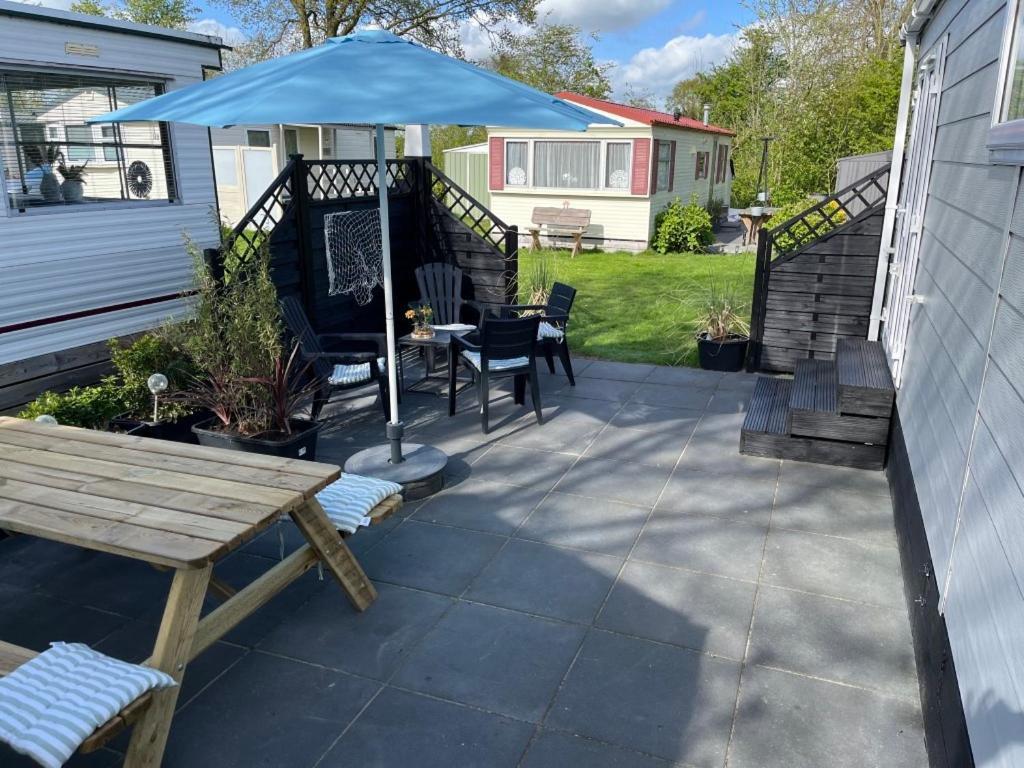 Ervaar 'Fryske Weelde' Op Vijf Sterren Vakantiepark De Kuilart Koudum Exteriör bild